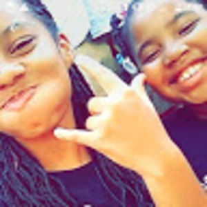 Meet your Posher, Leilani desir